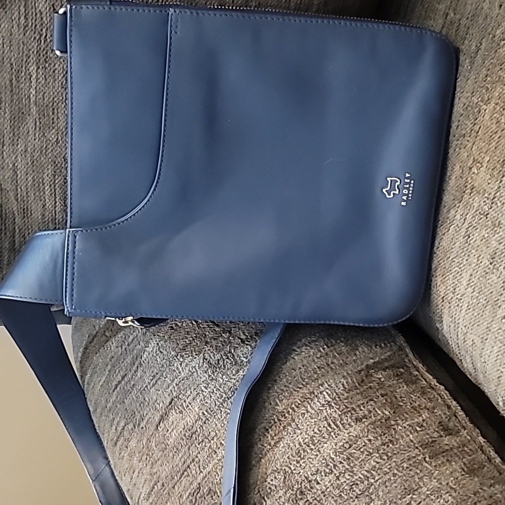Radley of London medium zip around cross body bag